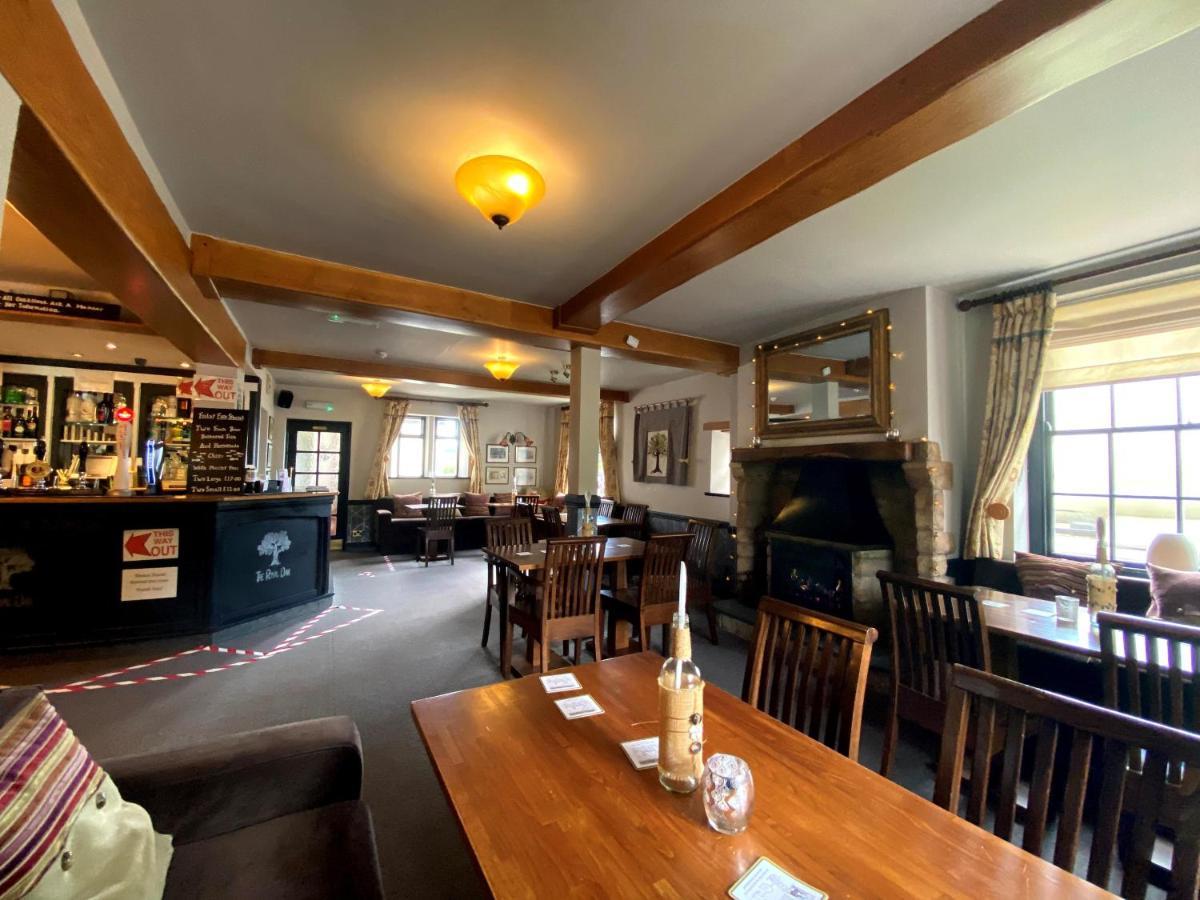 Bed and Breakfast The Royal Oak à Ashbourne  Extérieur photo