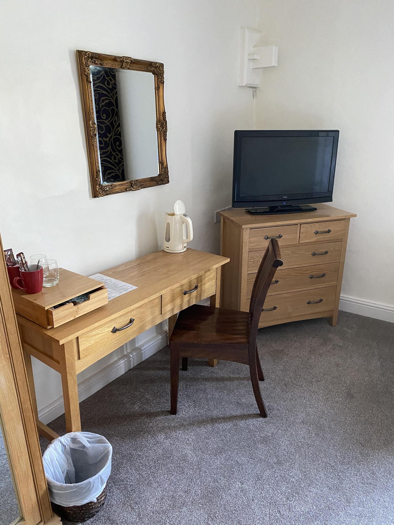 Bed and Breakfast The Royal Oak à Ashbourne  Extérieur photo